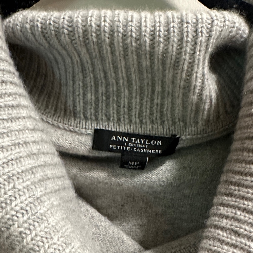 Ann Taylor Light Gray Cowl Neck Sweater - Picture 2 of 4